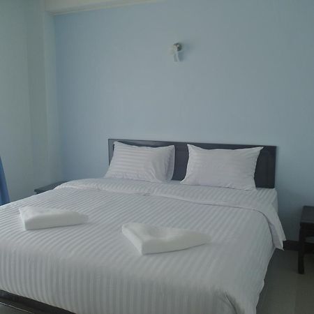Baan Duangkamol Hotel Phitszanulok Kültér fotó