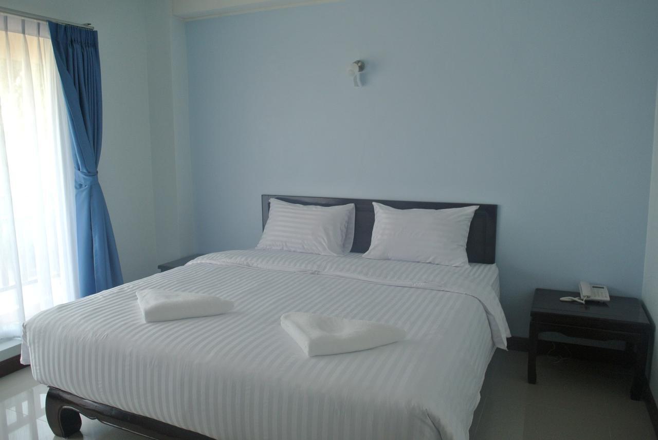 Baan Duangkamol Hotel Phitszanulok Kültér fotó