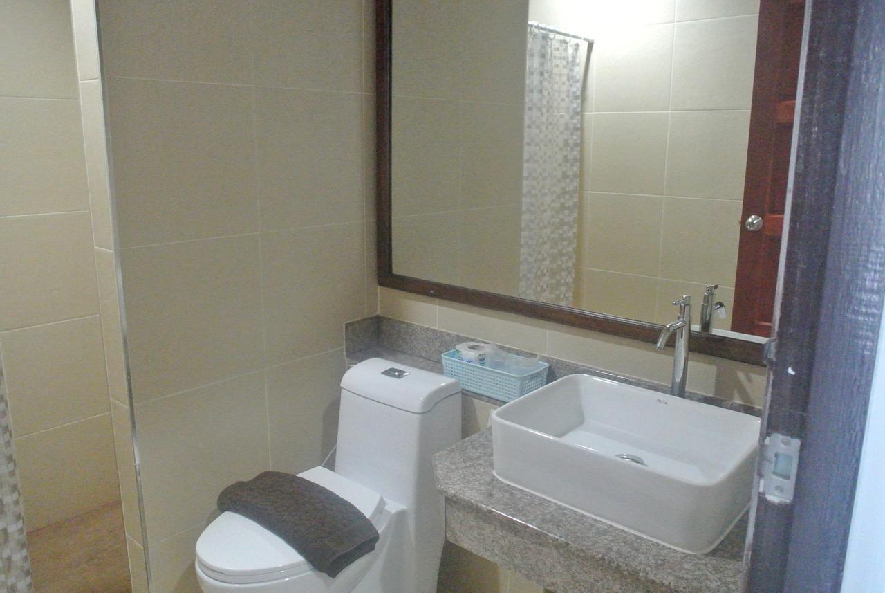 Baan Duangkamol Hotel Phitszanulok Kültér fotó