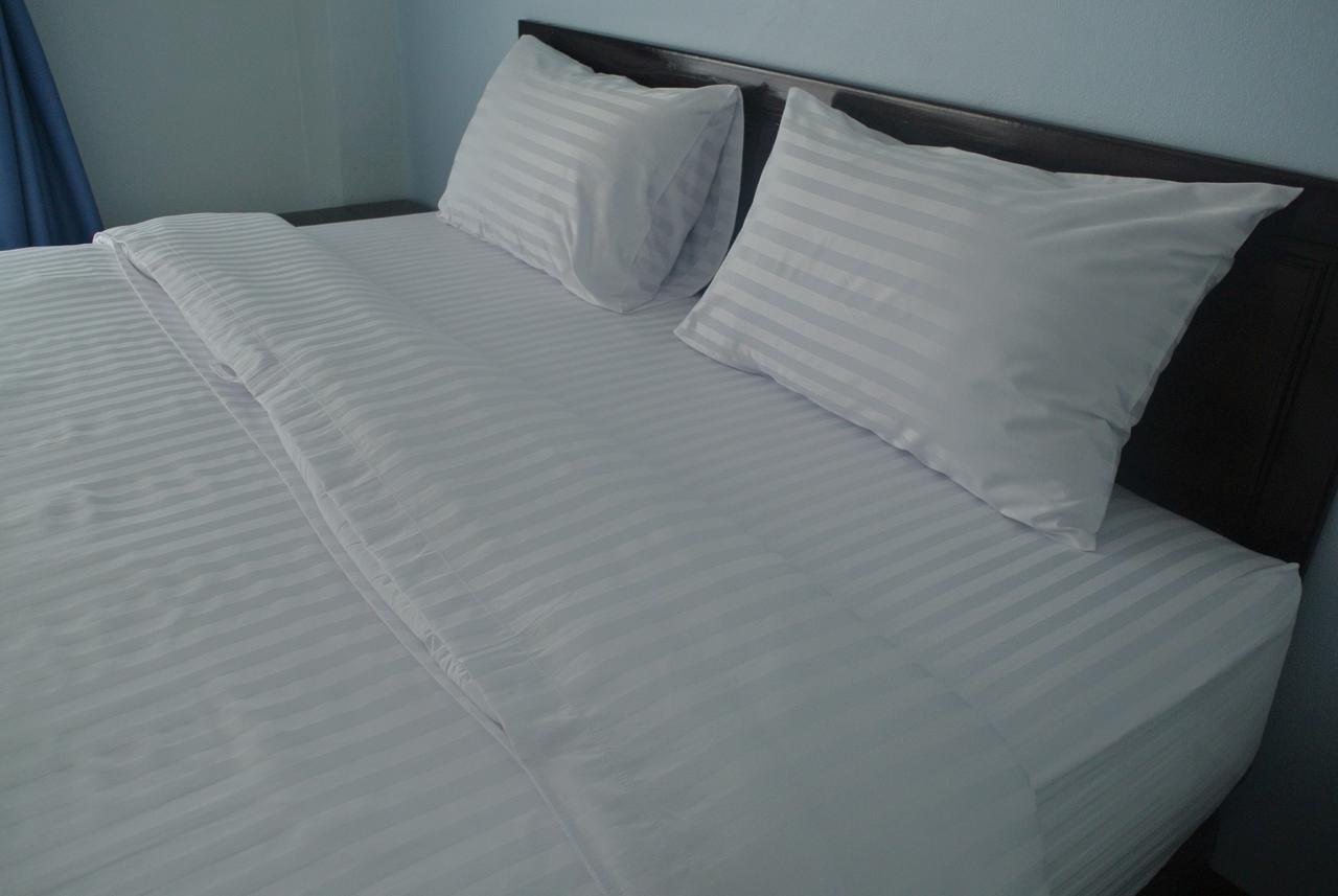 Baan Duangkamol Hotel Phitszanulok Kültér fotó